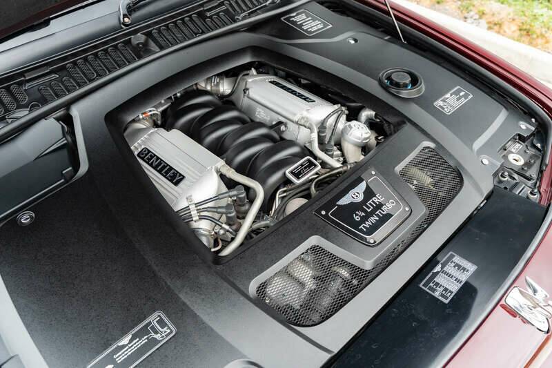 Image 3/50 of Bentley Brooklands (2008)