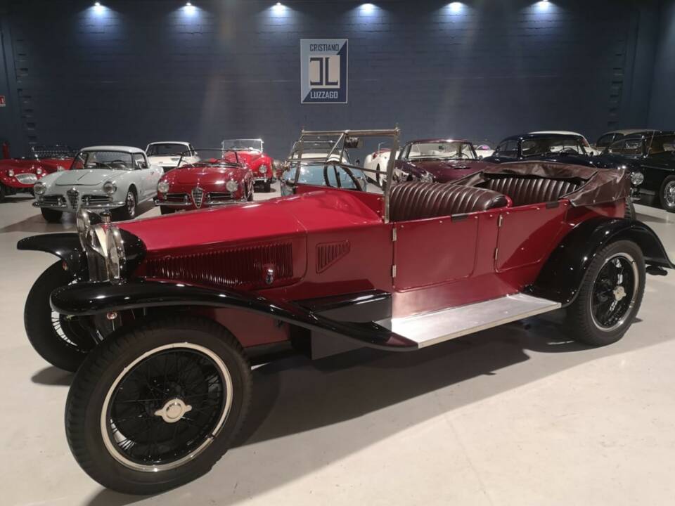 Image 3/66 of Lancia Lambda (1928)