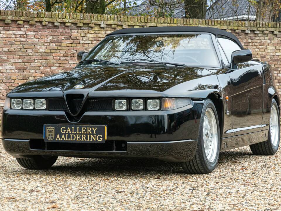 Imagen 21/50 de Alfa Romeo RZ (1994)