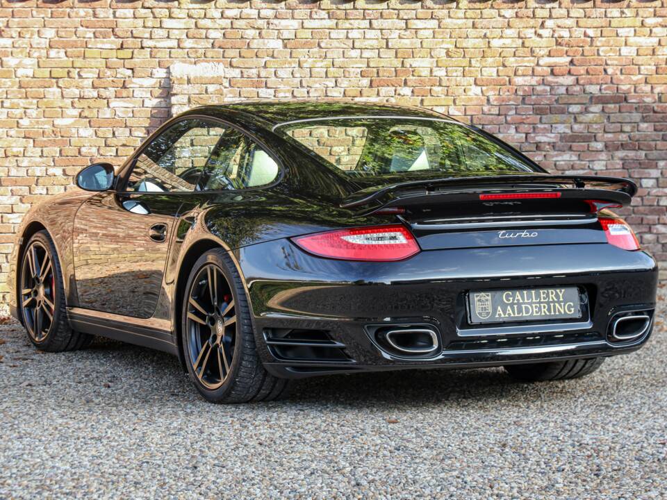 Bild 2/50 von Porsche 911 Turbo (2010)