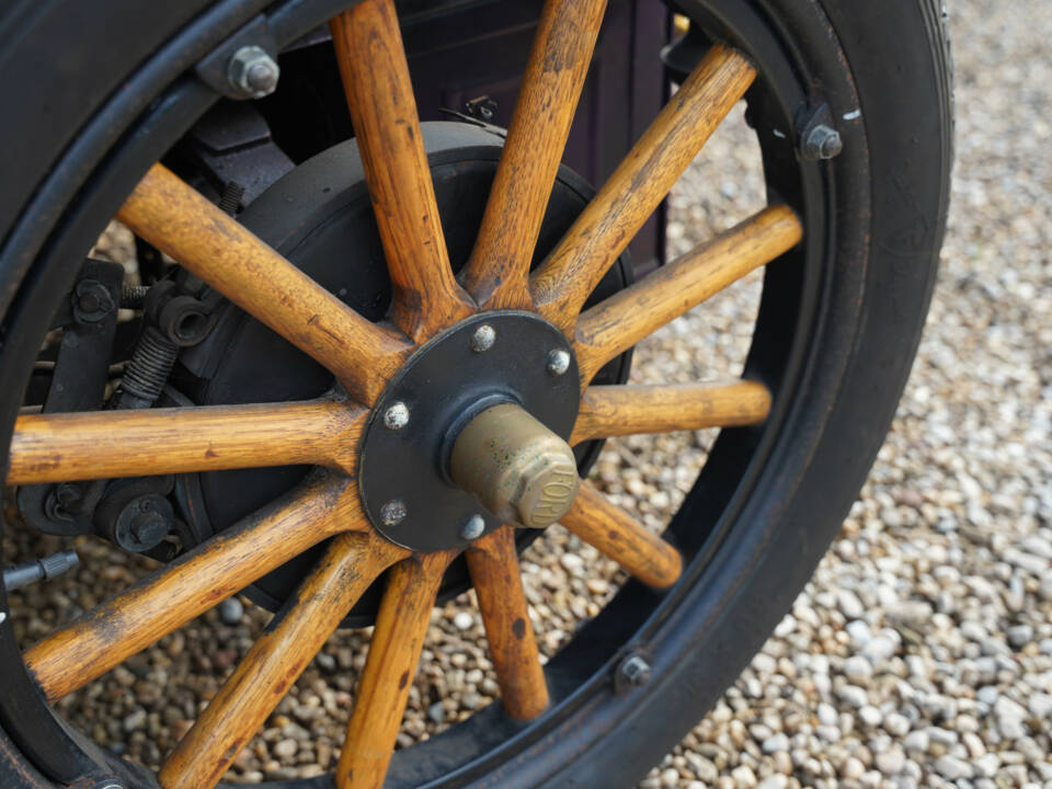 Image 32/50 of Ford Model T (1912)