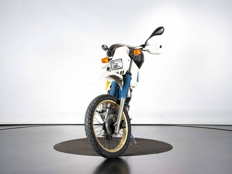 Bild 7/50 von Suzuki DR 600 S (1986)