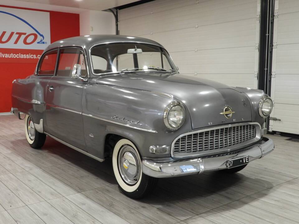 Image 3/5 of Opel Olympia Rekord (1957)