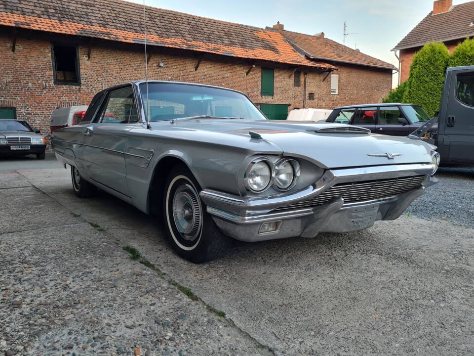 Imagen 12/43 de Ford Thunderbird Landau Coupe (1965)