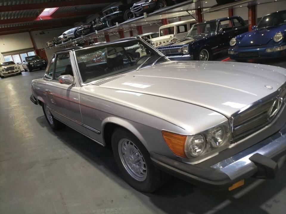 Image 3/8 of Mercedes-Benz 450 SL (1975)