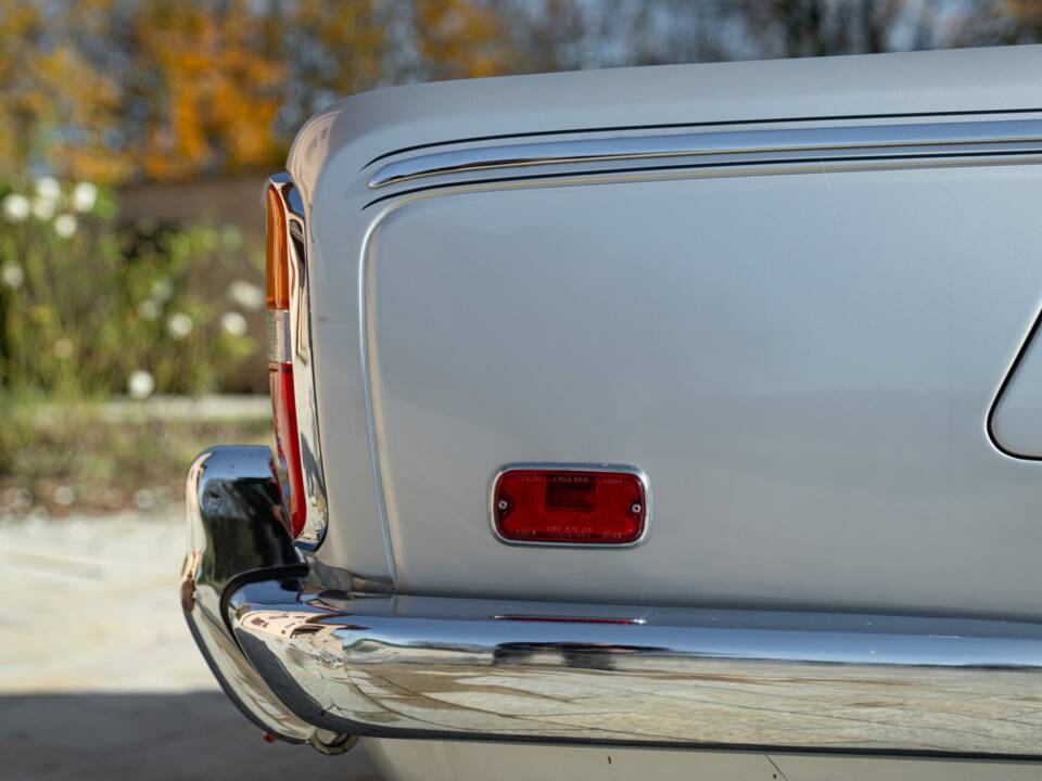 Afbeelding 15/50 van Bentley T 1 (1975)