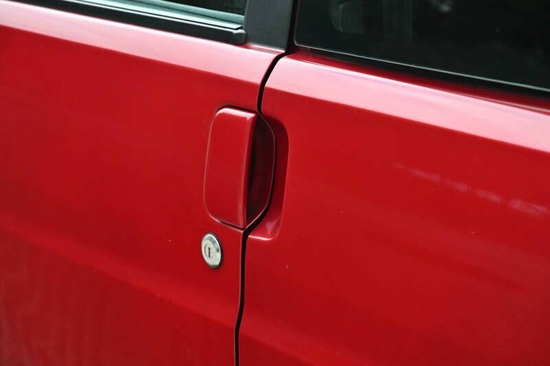 Image 43/50 of Peugeot 106 1.6 GTI 16V (1998)