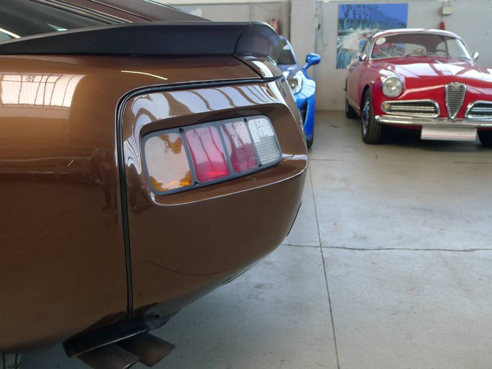 Bild 40/50 von Porsche 928 S (1986)