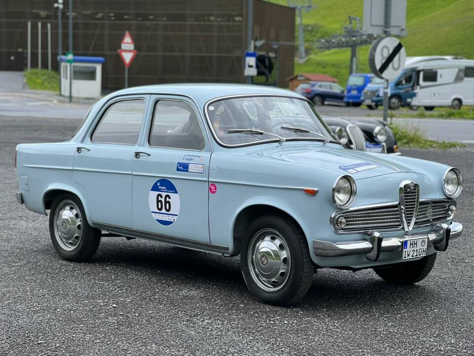 Image 86/87 of Alfa Romeo Giulietta TI (1963)