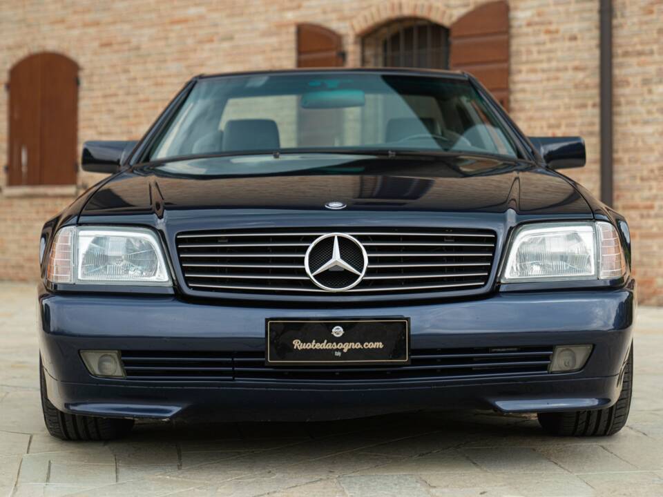 Bild 3/50 von Mercedes-Benz SL 320 (1995)