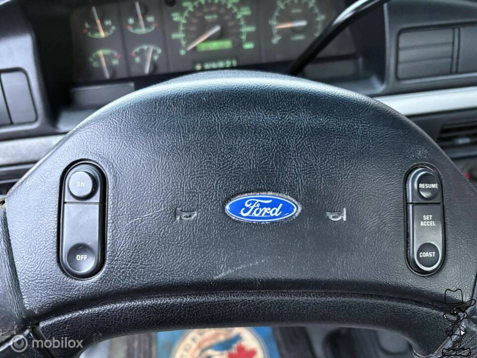 Bild 13/24 von Ford F-150 SuperCab (1992)