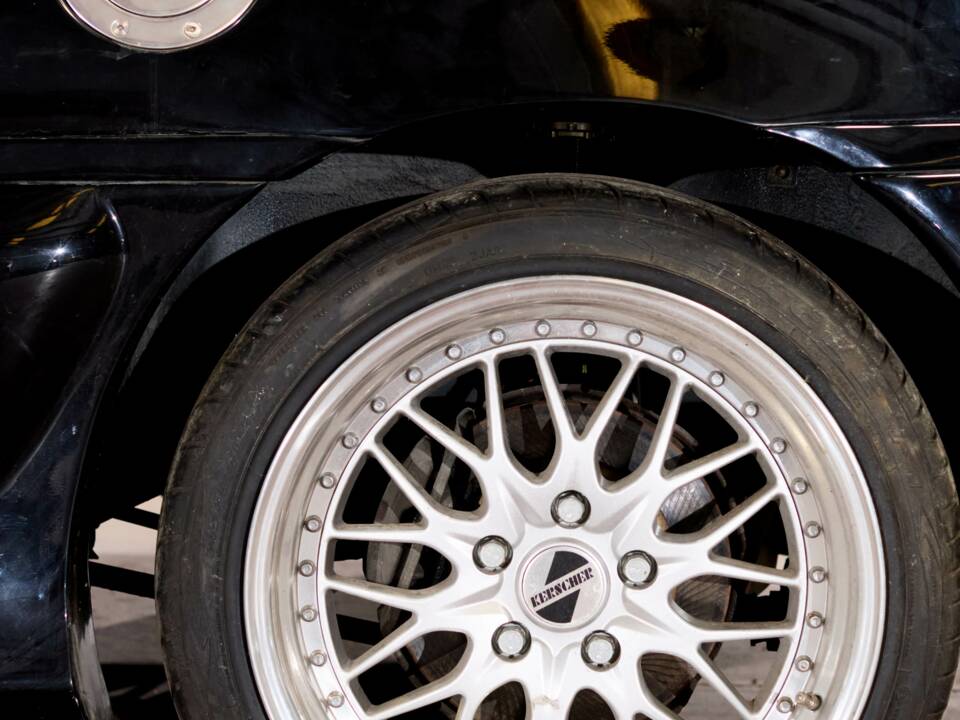 Bild 39/43 von Toyota MR2 2.0 (1990)