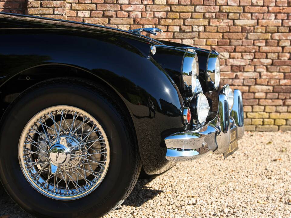 Image 34/50 of Jaguar XK 150 3.4 S DHC (1958)