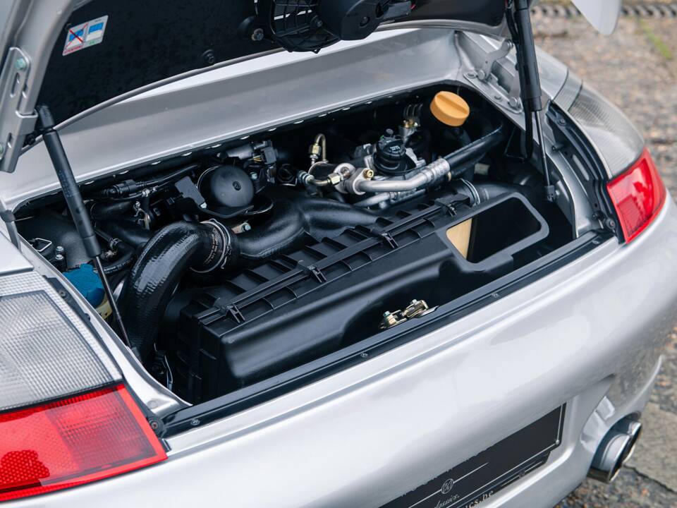 Imagen 25/25 de Porsche 911 GT2 Clubsport (2001)