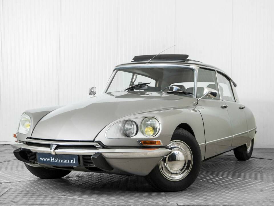 Image 3/50 of Citroën D Spécial (1971)