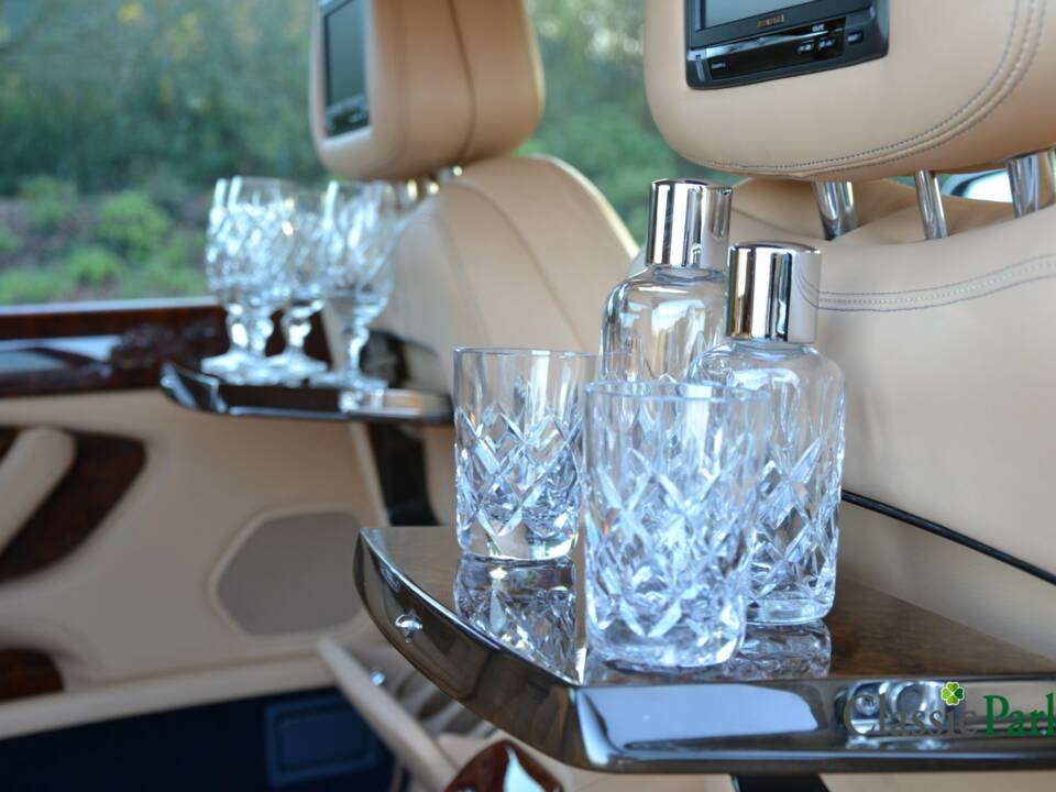 Bild 44/50 von Bentley Arnage Red Label (2002)