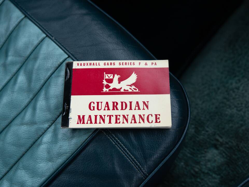 Bild 43/50 von Vauxhall Cresta (1961)