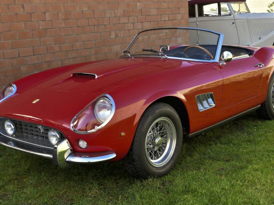Bild 1/50 von Ferrari 250 GTE (1962)