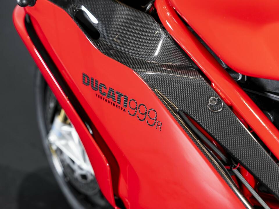 Bild 13/40 von Ducati DUMMY (2004)