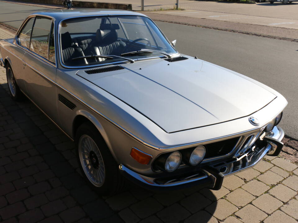 Image 3/19 de BMW 3.0 CS (1973)