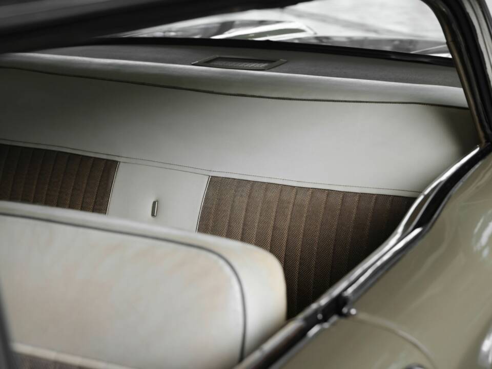 Bild 27/50 von Edsel Corsair Hardtop (1958)