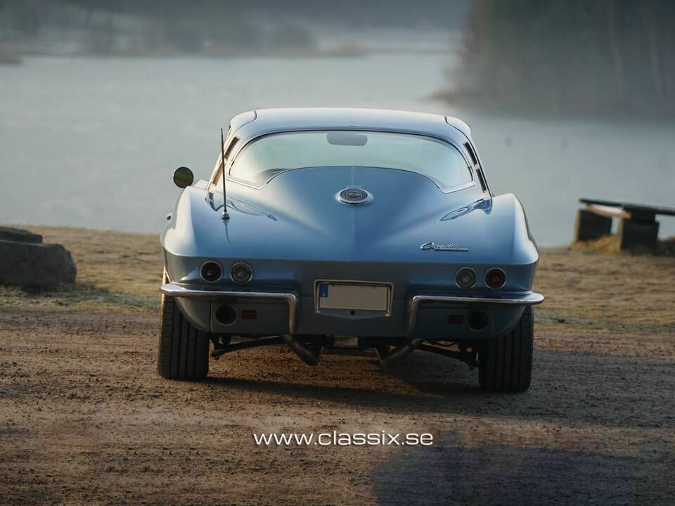 Immagine 4/21 di Chevrolet Corvette Sting Ray (1964)