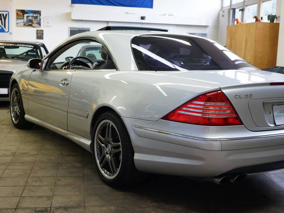 Bild 11/34 von Mercedes-Benz CL 65 AMG (2004)