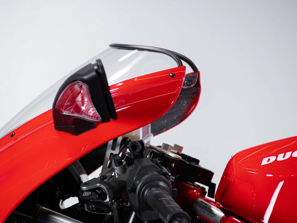 Image 10/50 de Ducati DUMMY (2007)