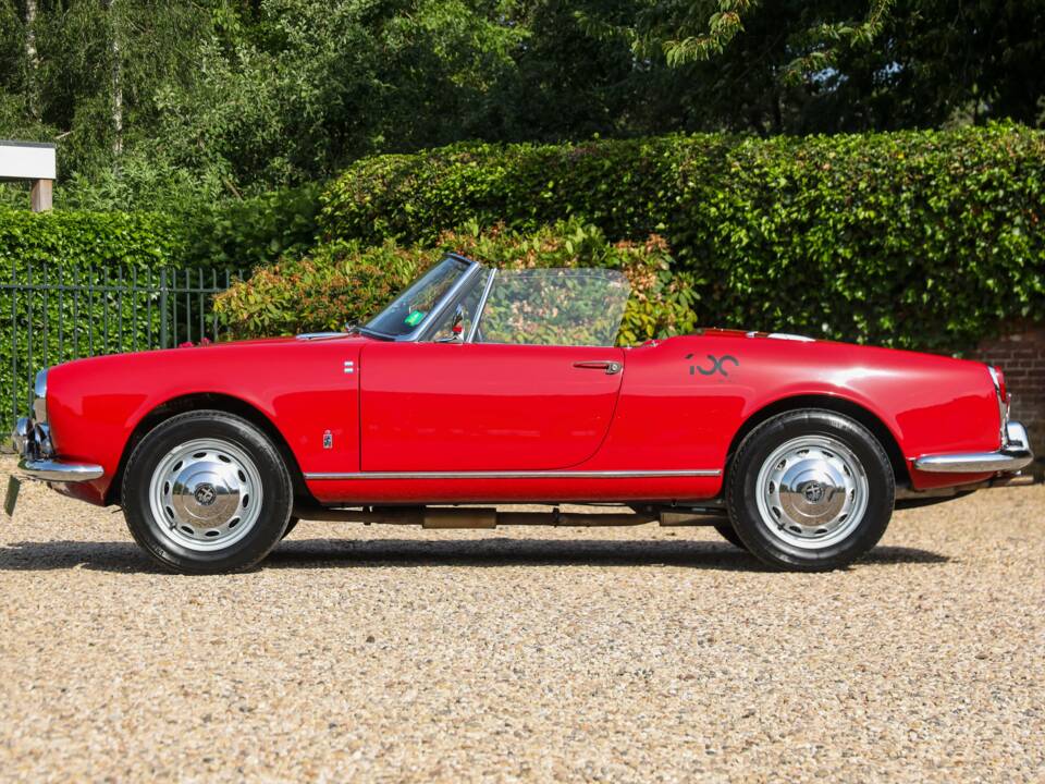 Bild 18/50 von Alfa Romeo Giulia 1600 Spider Veloce (1965)