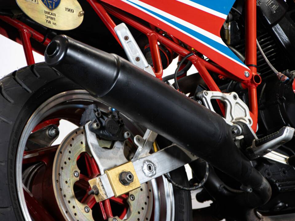 Bild 44/50 von Ducati 750 Sport (1986)