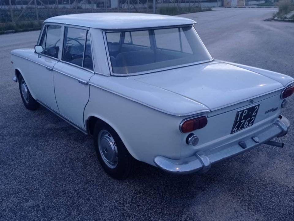 Imagen 4/17 de FIAT 1300 (1962)