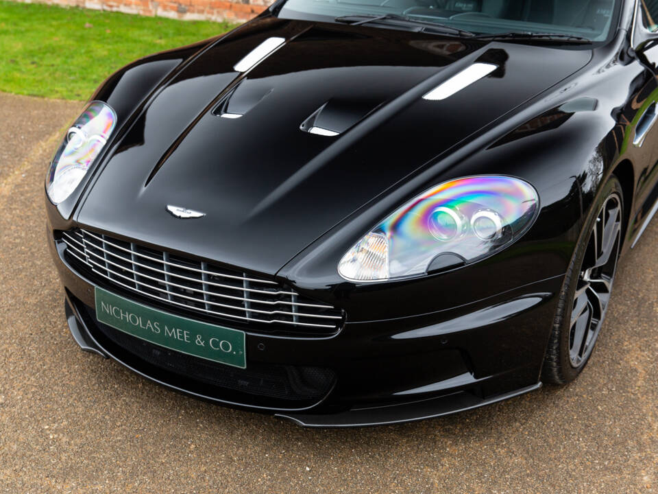 Immagine 31/98 di Aston Martin DBS (2010)