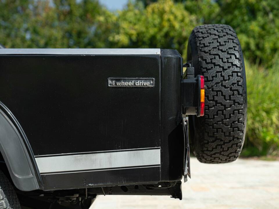 Image 28/50 of Jeep CJ-8 (1984)