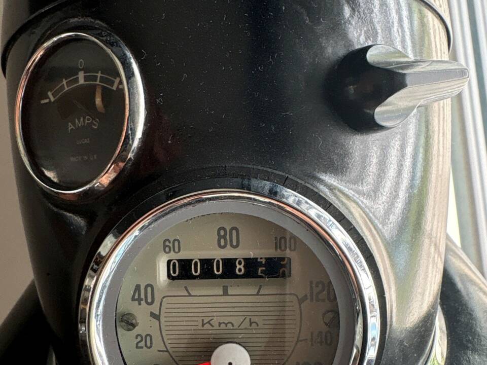Immagine 7/7 di BSA B 40 (1963)