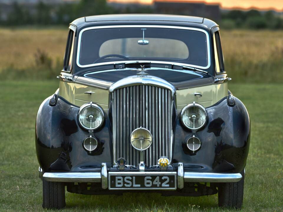 Immagine 2/50 di Bentley Mark VI (1952)
