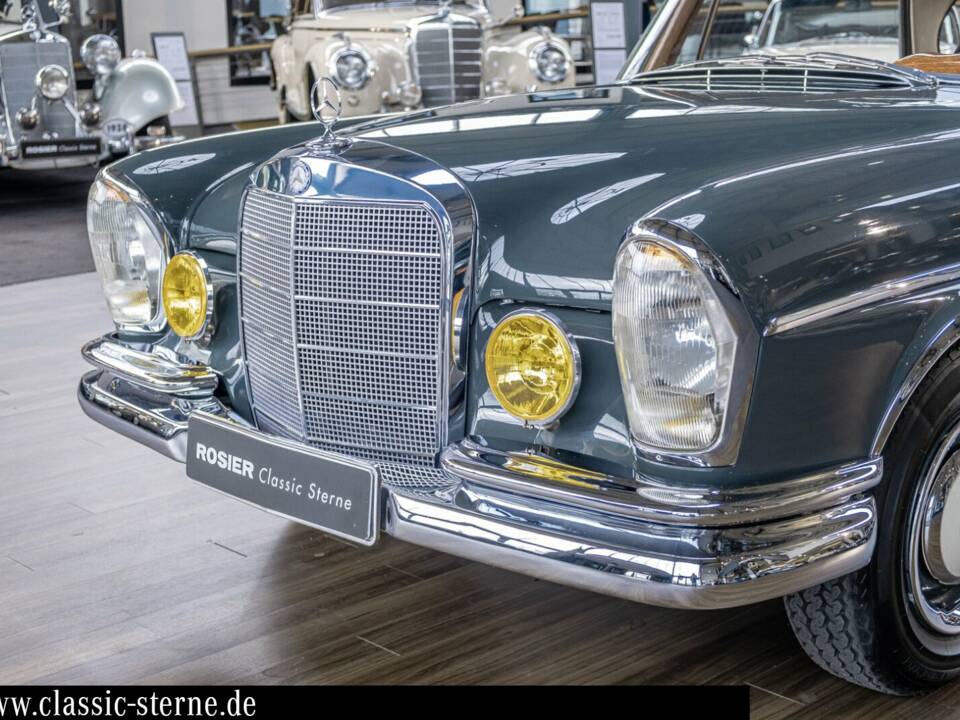 Bild 10/15 von Mercedes-Benz 300 SE (1965)