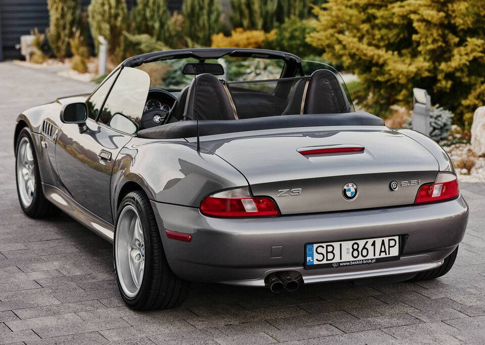 Image 6/8 de BMW Z3 2.5 (2001)