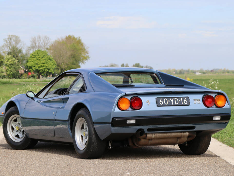 Image 2/50 of Ferrari 308 GTB (1976)
