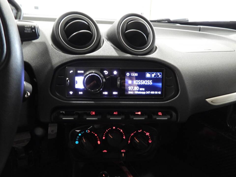Image 8/15 of Alfa Romeo 4C (2014)