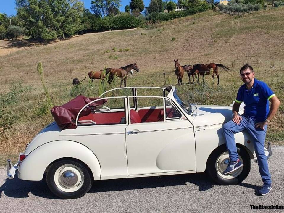Image 64/66 of Morris Minor 1000 Tourer (1961)