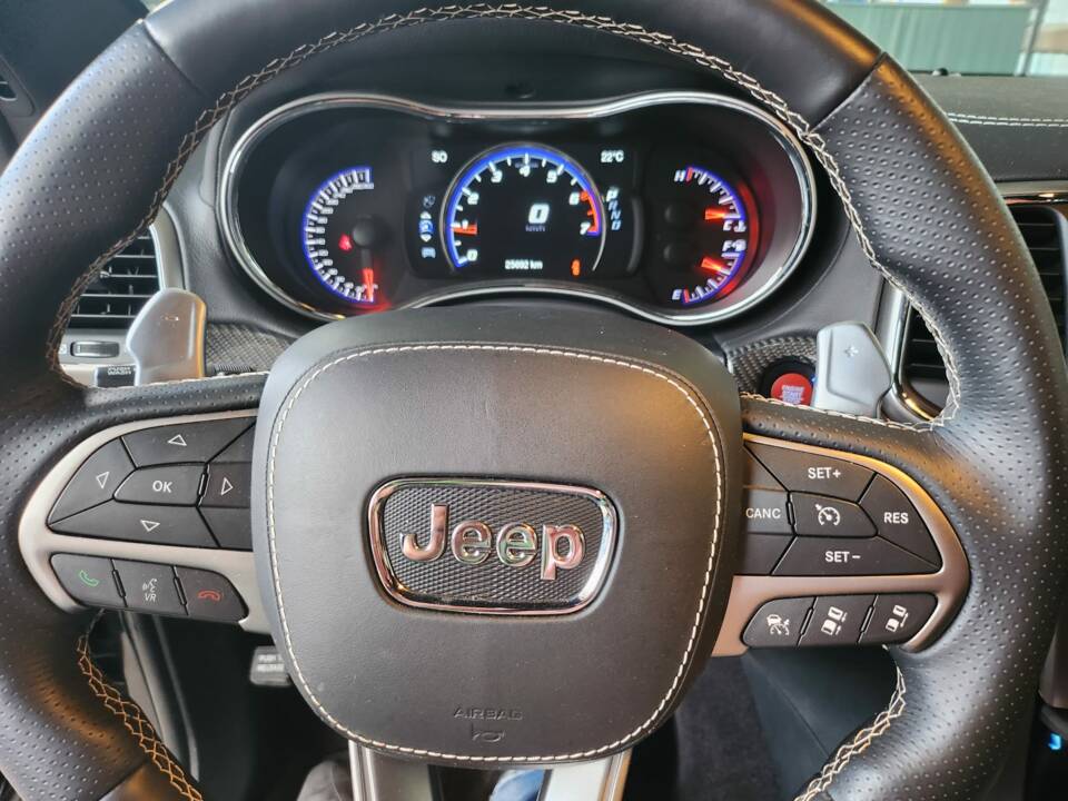 Immagine 6/8 di Jeep Grand Cherokee 6.4 V8 SRT (2018)