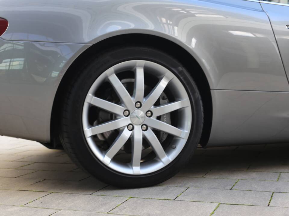 Bild 31/47 von Aston Martin DB 9 Volante (2006)