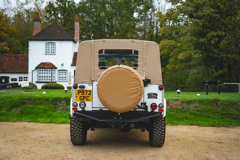 Image 6/50 of Land Rover Defender 90 (1997)