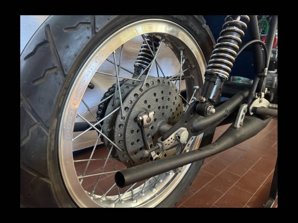 Image 12/50 of Suzuki 500 TT SAIAD (1972)