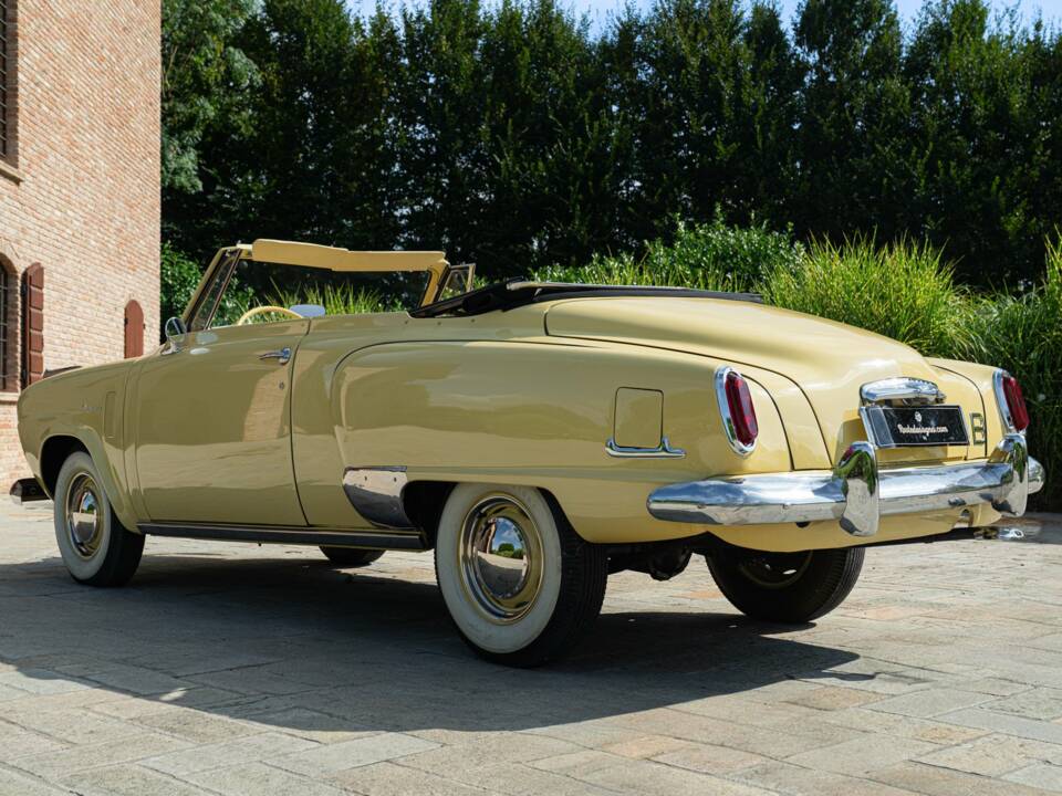 Image 10/50 of Studebaker Champion Regal DeLuxe Convertible (1950)
