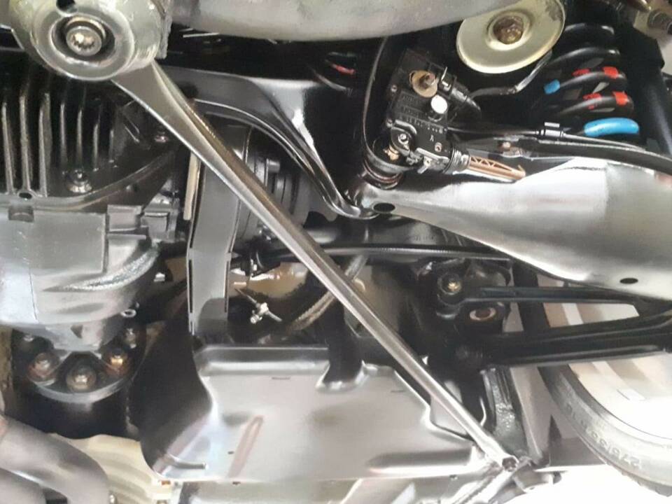 Image 43/47 of Mercedes-Benz 500 SL (1992)