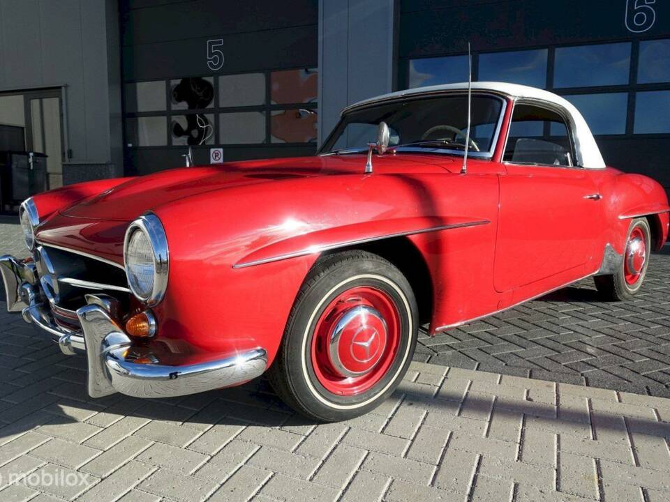 Image 5/10 of Mercedes-Benz 190 SL (1957)