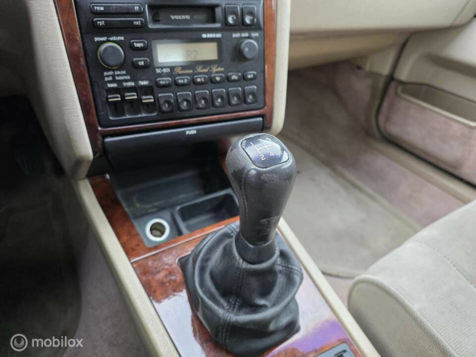 Bild 26/38 von Volvo 850 2.5-20V (1995)