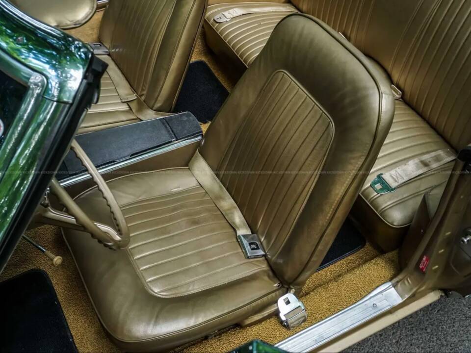 Image 4/14 of Chevrolet Camaro SS (1967)