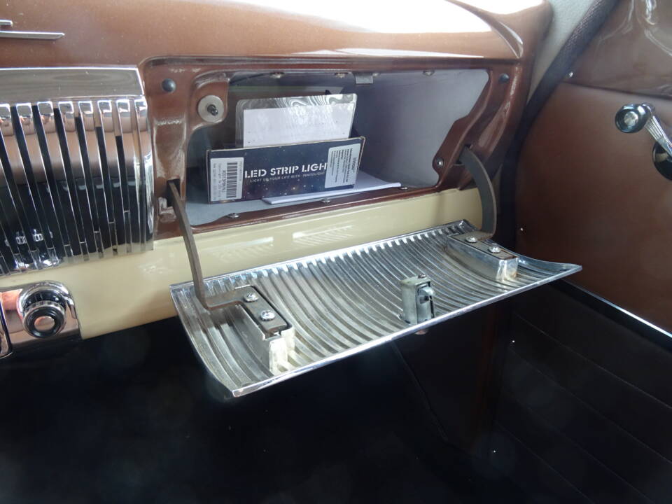 Image 33/57 de Chevrolet 210 (1953)
